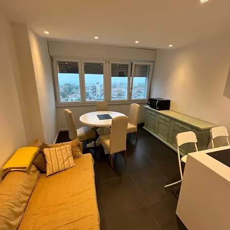 Fabfour - - Piazza Fontana Apartment *